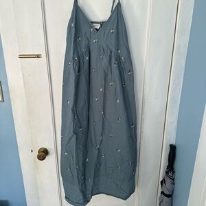 Universal thread summer dress